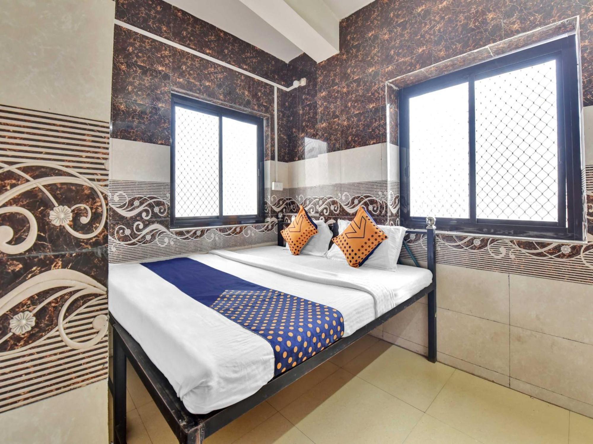 Oyo 85212 Hotel Vaibhav Ajmer Esterno foto