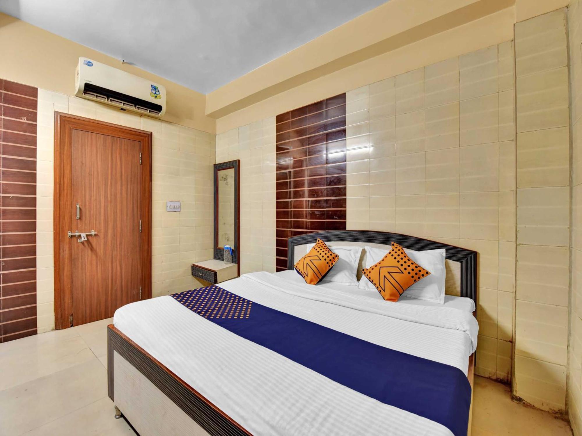 Oyo 85212 Hotel Vaibhav Ajmer Esterno foto