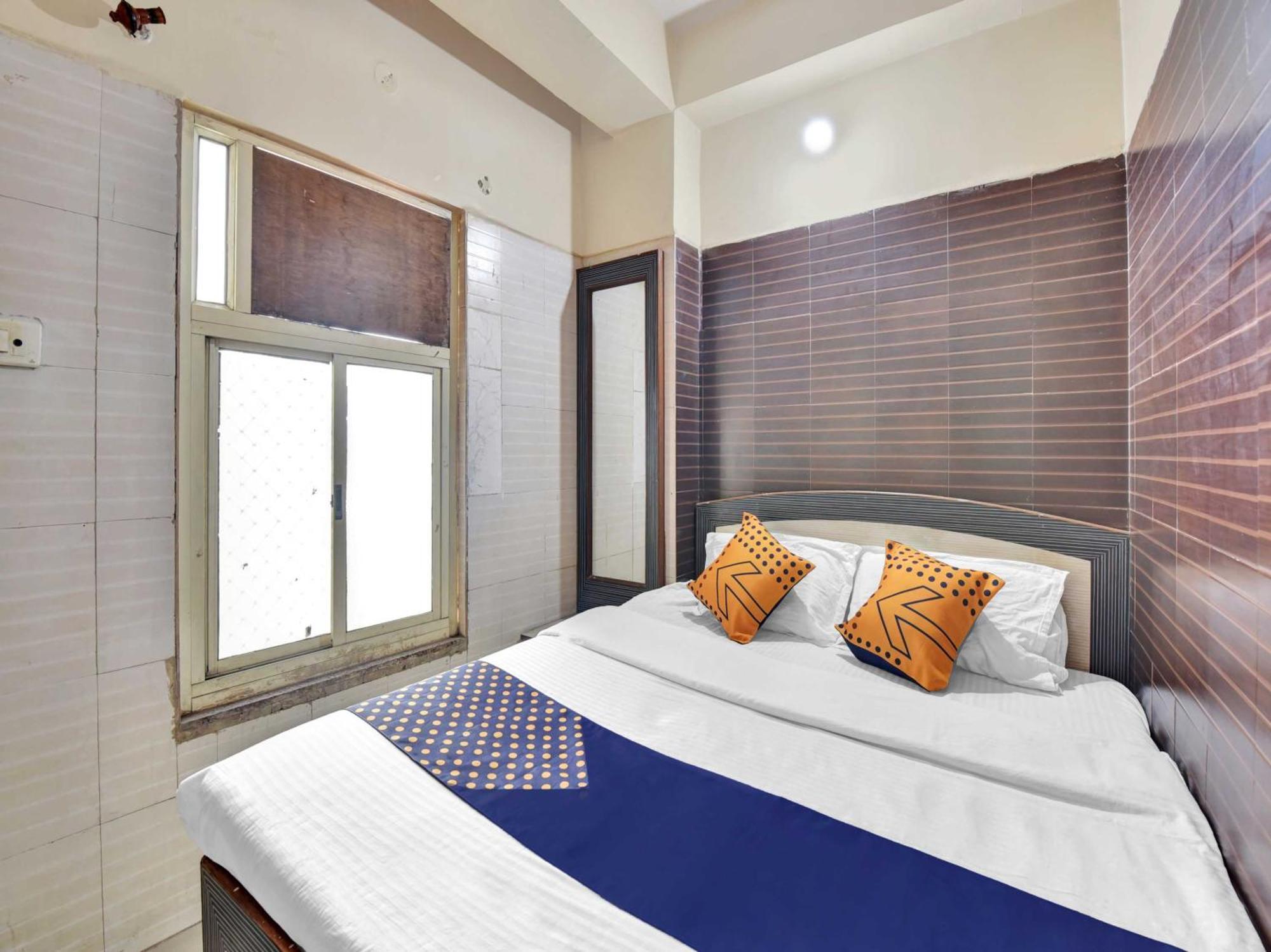 Oyo 85212 Hotel Vaibhav Ajmer Esterno foto