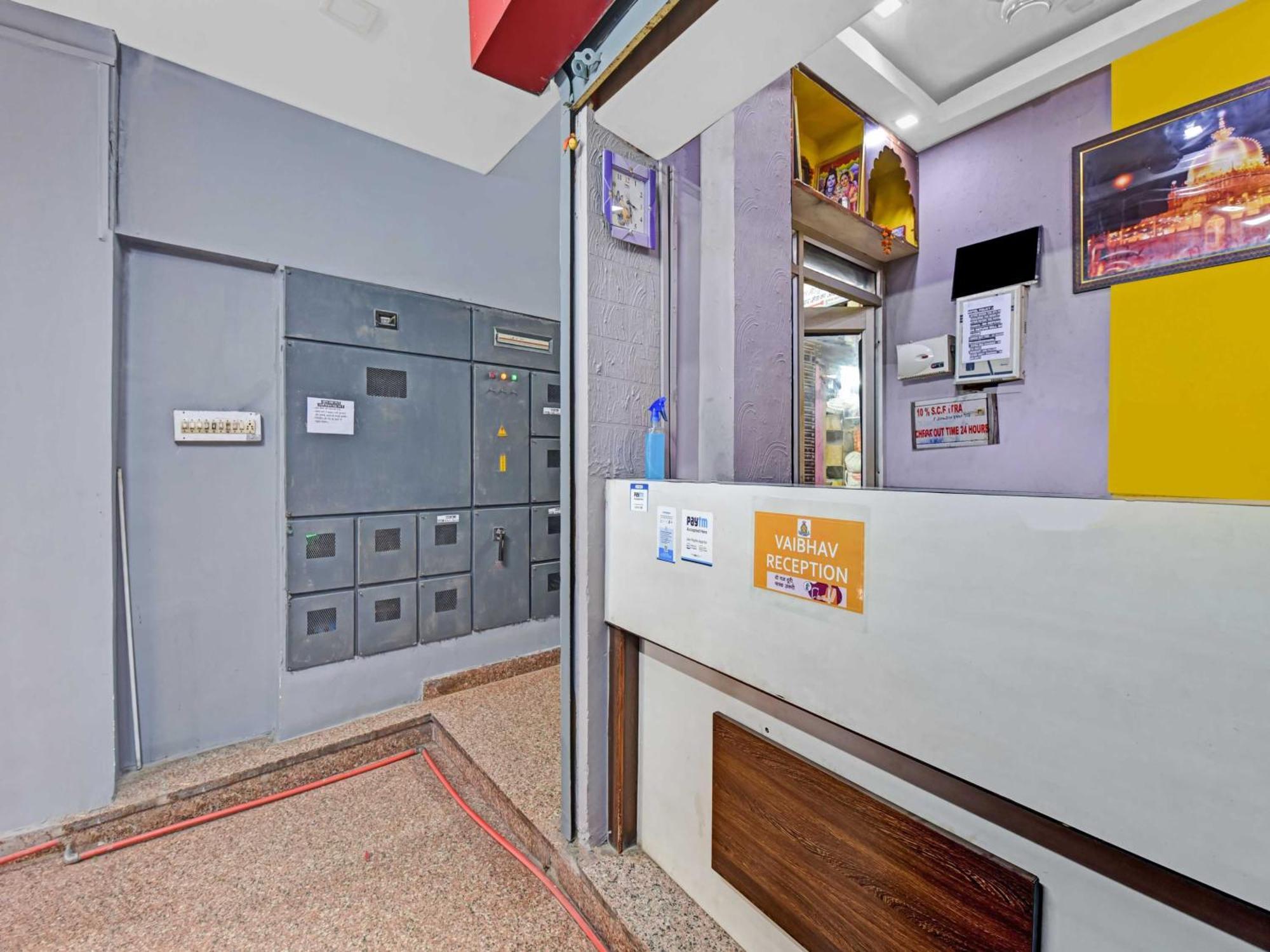 Oyo 85212 Hotel Vaibhav Ajmer Esterno foto