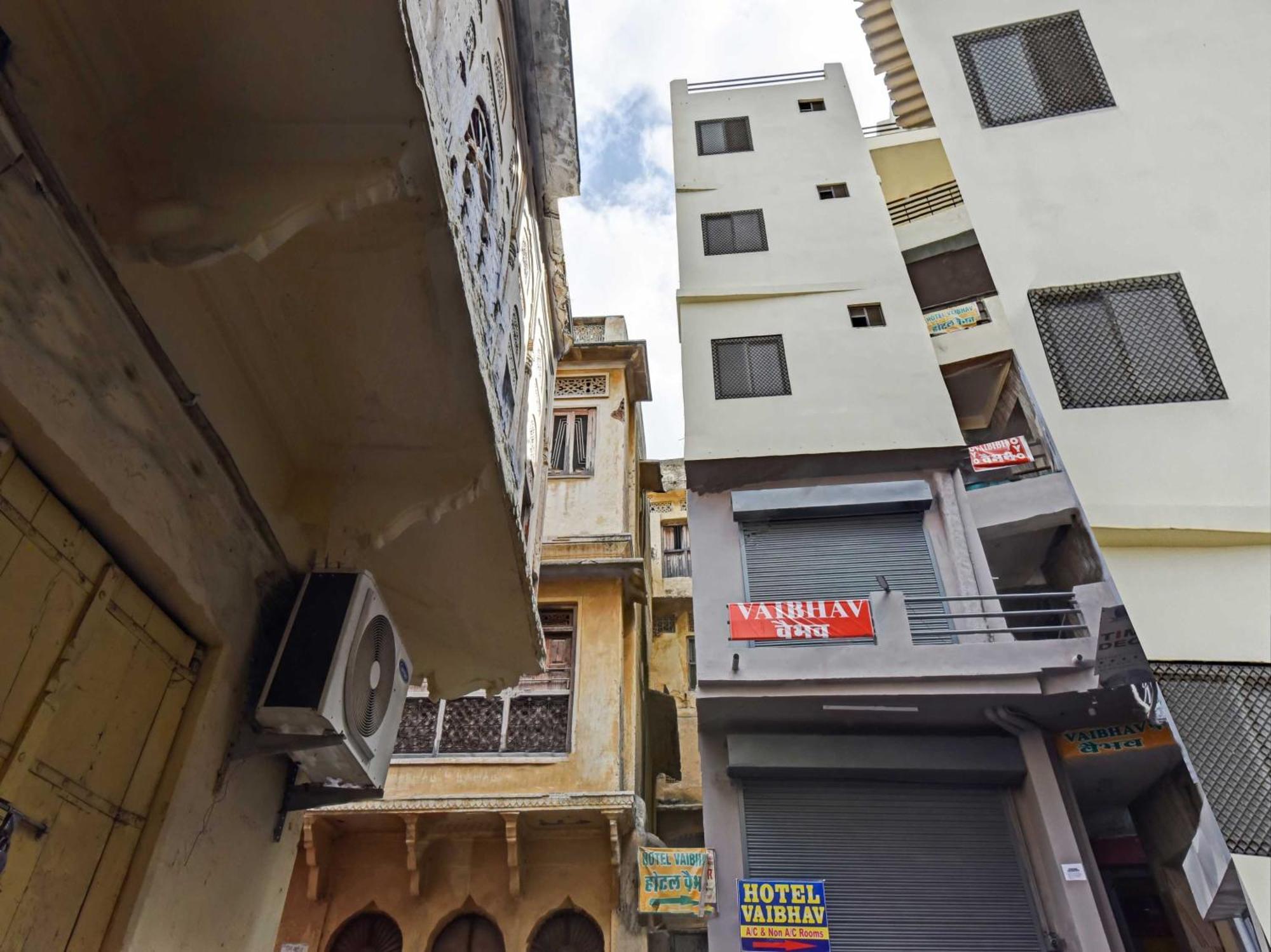 Oyo 85212 Hotel Vaibhav Ajmer Esterno foto