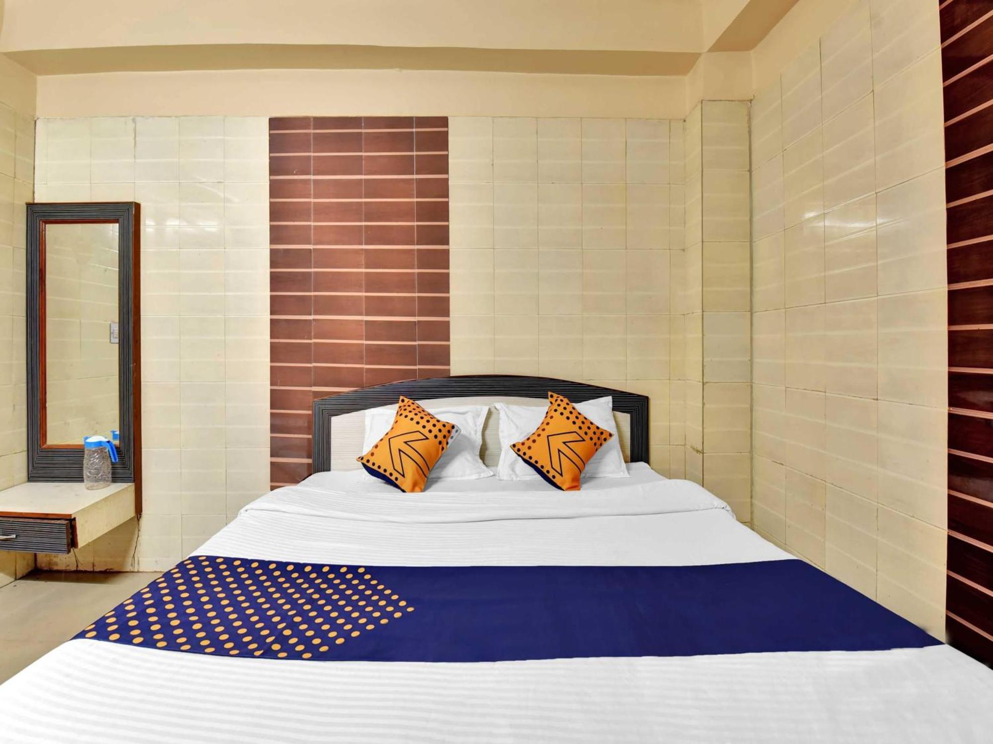 Oyo 85212 Hotel Vaibhav Ajmer Esterno foto
